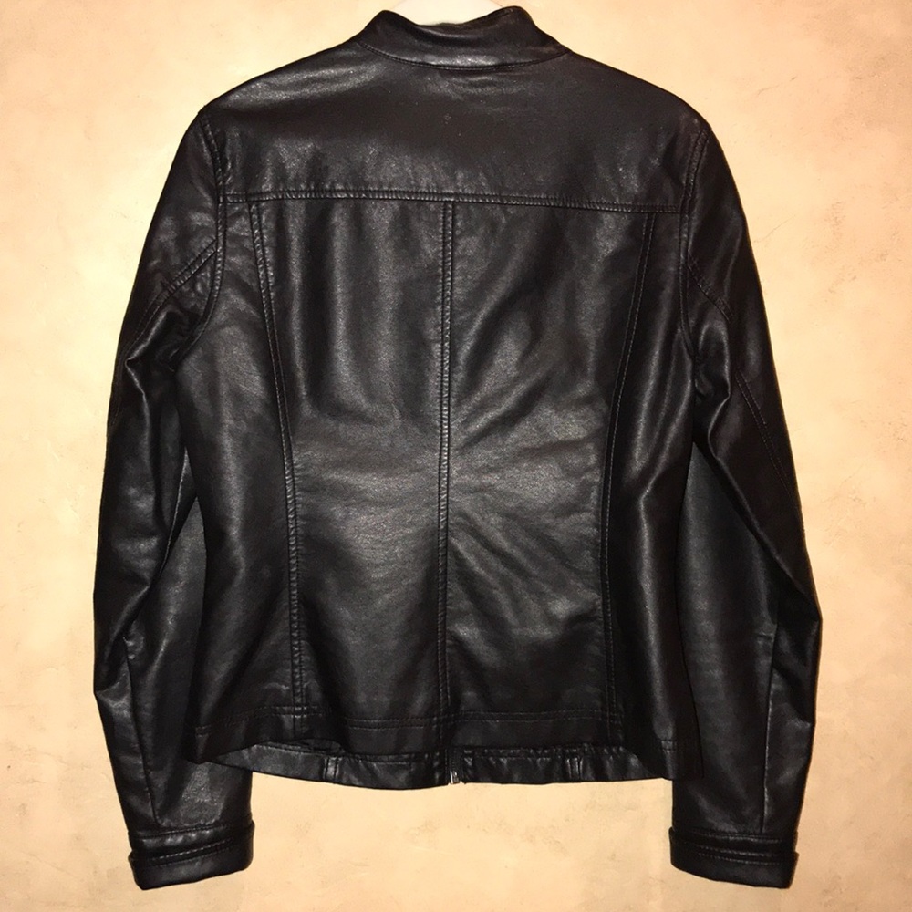 Black Rivet leather jacket - Picture 5 of 5